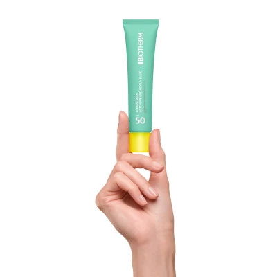 Biotherm Aquascreen Daily UV Fluid SPF50+ Protection Solaire Anti-UV Quotidienne 2 Biotherm Aquascreen Daily UV Fluid SPF50+ Protection Solaire Anti-UV Quotidienne – Image 2