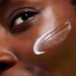 Clarins Bright Plus [ADVANCED] Sérum Expert éclat Anti-taches -Kapao Magasin bright plus advanced serum expert eclat anti taches 1 2