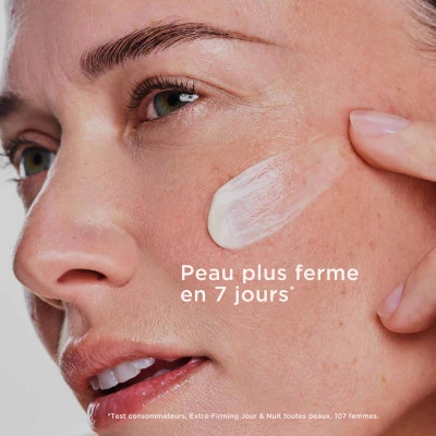 Clarins Extra-Firming Jour SPF 15 Crème Fermeté Anti-âge 2 Clarins Extra-Firming Jour SPF 15 Crème Fermeté Anti-âge – Image 2