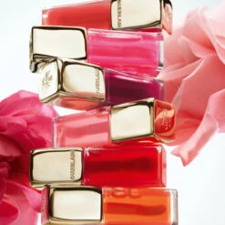 Guerlain KissKiss Bee Glow Oil Huile à Lèvres 26 Guerlain KissKiss Bee Glow Oil Huile à Lèvres -Kapao Magasin kisskiss bee glow oil 6