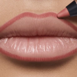 Lancome Lip Idôle Crayon à Lèvres Fini Mat Crémeux Précision Et Longue Tenue -Kapao Magasin lip idole crayon a levres fini mat cremeux precision et longue tenue 8