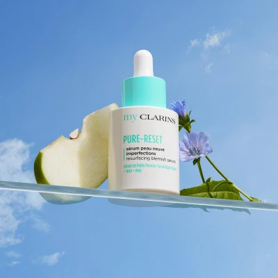 Clarins PURE-RESET Sérum Peau Neuve Imperfections - Peaux Grasses Et à Imperfections 4 Clarins PURE-RESET Sérum Peau Neuve Imperfections - Peaux Grasses Et à Imperfections – Image 4