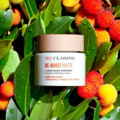 Clarins RE-BOOST MATTE Crème Hydra-matifiante - Peaux Mixtes à Grasses 8 Clarins RE-BOOST MATTE Crème Hydra-matifiante - Peaux Mixtes à Grasses -Kapao Magasin re boost matte 3