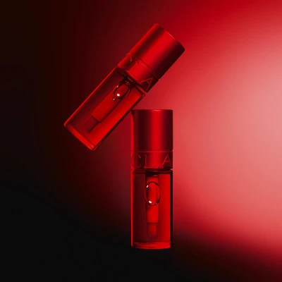 Clarins Water Lip Stain Eau à Lèvres à L’eau De Framboise 12 Clarins Water Lip Stain Eau à Lèvres à L’eau De Framboise – Image 12