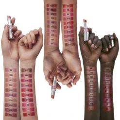 Yves Saint Laurent YSL LOVESHINE Rouge à Lèvres Brillant Et Soin -Kapao Magasin ysl loveshine 5